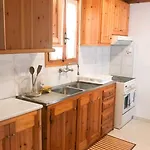 Gloria\'S House